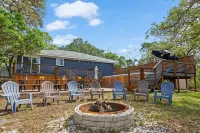 TX Sunset Ranch Hotel a Volente