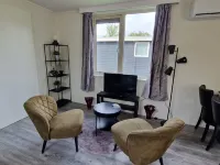 3 bedroom chalet in hensbroek Hôtels à : Hensbroek