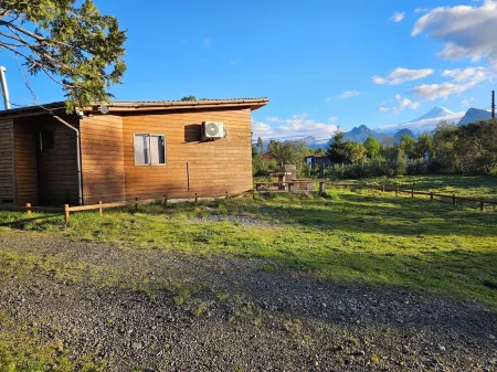Eskiador Cabin with Villarrica Volcano View