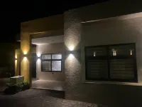 Amore Villas luxurious  3 bed holiday villa situated in the heart of Ocho Rios โรงแรมใน