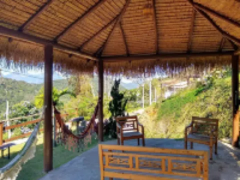 Rustic house with paradisiacal view to the Woman of Stone.