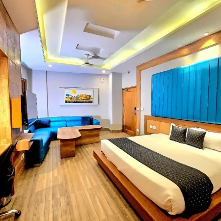 Hotel Gopinath the Grand โรงแรมในกรนาล