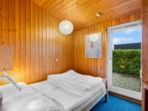 "Slava" - 75m from the sea Hotels in Hesselager