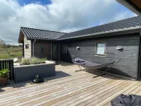 "Hinda" - 1.2km from the Sea