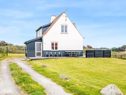 "Ima" - 60m from the Sea