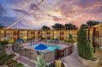 بيست ويسترن بلس كلوك تاور إن فنادق في بيلينغز