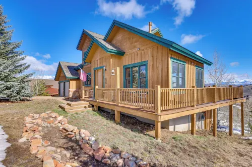 Private Hot Tub: Scenic Granby Vacation Rental! - parking