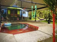 Walk to the Beach~Chill by the Pool Hotels in Pavones