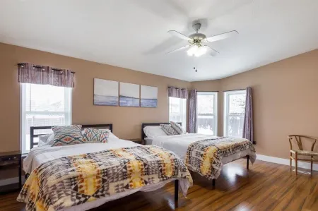 Chic Home in Downtown Driggs!