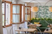 Soho Boutique Atalia - Bãi đậu xe