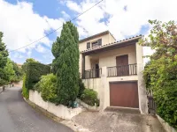 Villa in Beaufort with Pool & Views  otelleri