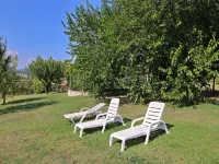 Raffinee Farmhouse with pool views - Wifi