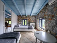 Villa near Lampini with Private Pool -  Ferienhäuser