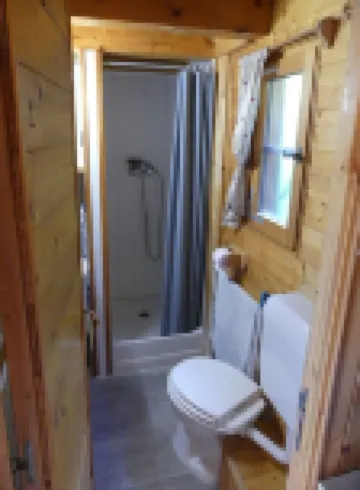 Petit chalet bois esprit montagne 2à 3 personnes