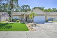 Tampa Home w/ Private Backyard ~ 15 Mi to Downtown - Homestays
