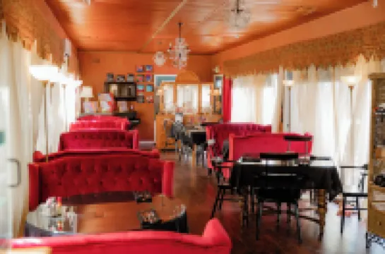 Montgomery Inn BnB Hotels in Woodford County