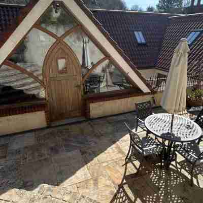 1 Bed Suite - Sleeps 2 Patio Parking & Wifi Others