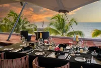 Hodges Bay Resort & Spa - Завтрак