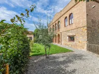 Charming Home Near Vulpellac