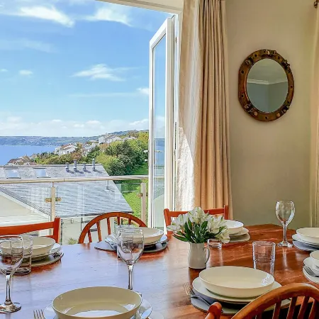 Looe Island View Отели в г. Торпойнт