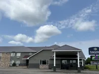 Boarders Inn & Suites by Cobblestone Hotels - Munising Hotels in Munising Township