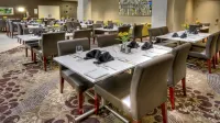 Holiday Inn & Suites TUPELO NORTH by IHG - breakfast
