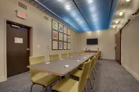 Holiday Inn Express & Suites MOUNT VERNON by IHG - Gym