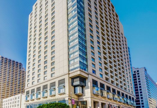 호텔 내부 라운지 전경