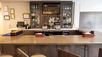 Holiday Inn KNOXVILLE N - MERCHANT DRIVE by IHG - Barer