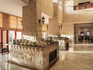 Grand Mercure Petra