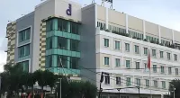 Daima Hotel Padang Hotels in 