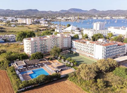Invisa Hotel Es Pla - Adults Only