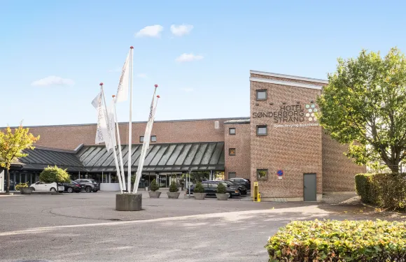 森訥堡斯特朗德酒店