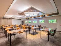 Ibis Lausanne Crissier Các khách sạn ở Ecublens