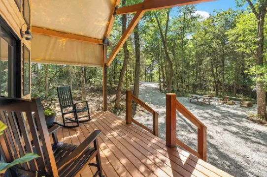 히든 할로우 - 매력적인 오자크 글램핑!