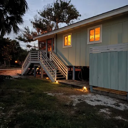 Island Getaway•Beach House•Dock•Pet Friendly•Little Gasparilla Island, WiFi