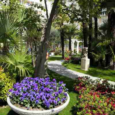 Grand Hotel Trieste & Victoria Hotel Exterior