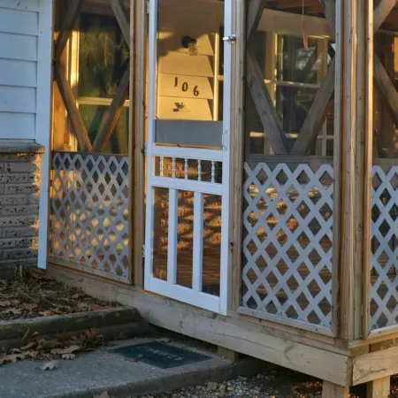 Come visit our 2bd cabin on Table Rock Lake close to Silver Dollar City!