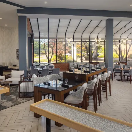DoubleTree by Hilton Boston - Andover