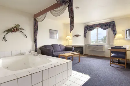 Super 8 by Wyndham Swift Current