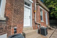 Queen City Suites For 7