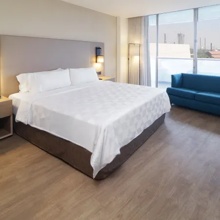 Holiday Inn MONTERREY-PARQUE FUNDIDORA by IHG