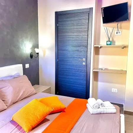 Comfy Holiday Rooms