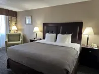 Quality Inn & Suites Everett Hotel di Everett