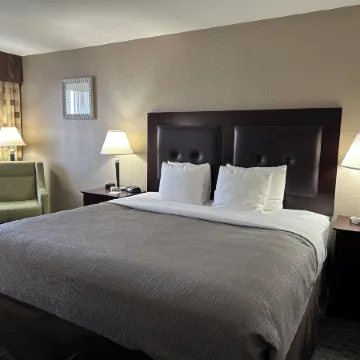 Quality Inn & Suites Everett