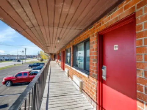 Bridgeview Inn Chicago Area Hotels in Bridgeview