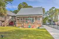 Bayfront Home with Kayaks, Paddleboards and Bikes - อ่างจากุชชี่