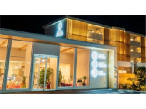 ＨＯＴＥＬ　ＭＥＧＵＲＩ