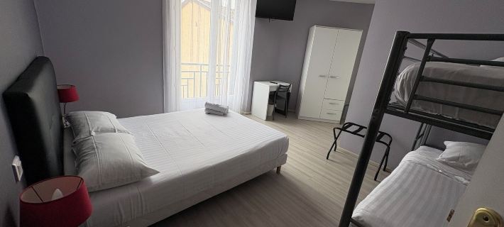 Hôtel le Bellevue Ξενοδοχεία στην πόλη Ariege