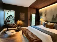 Elegant Blackwood Grove by Casa Oso - 4-نجوم